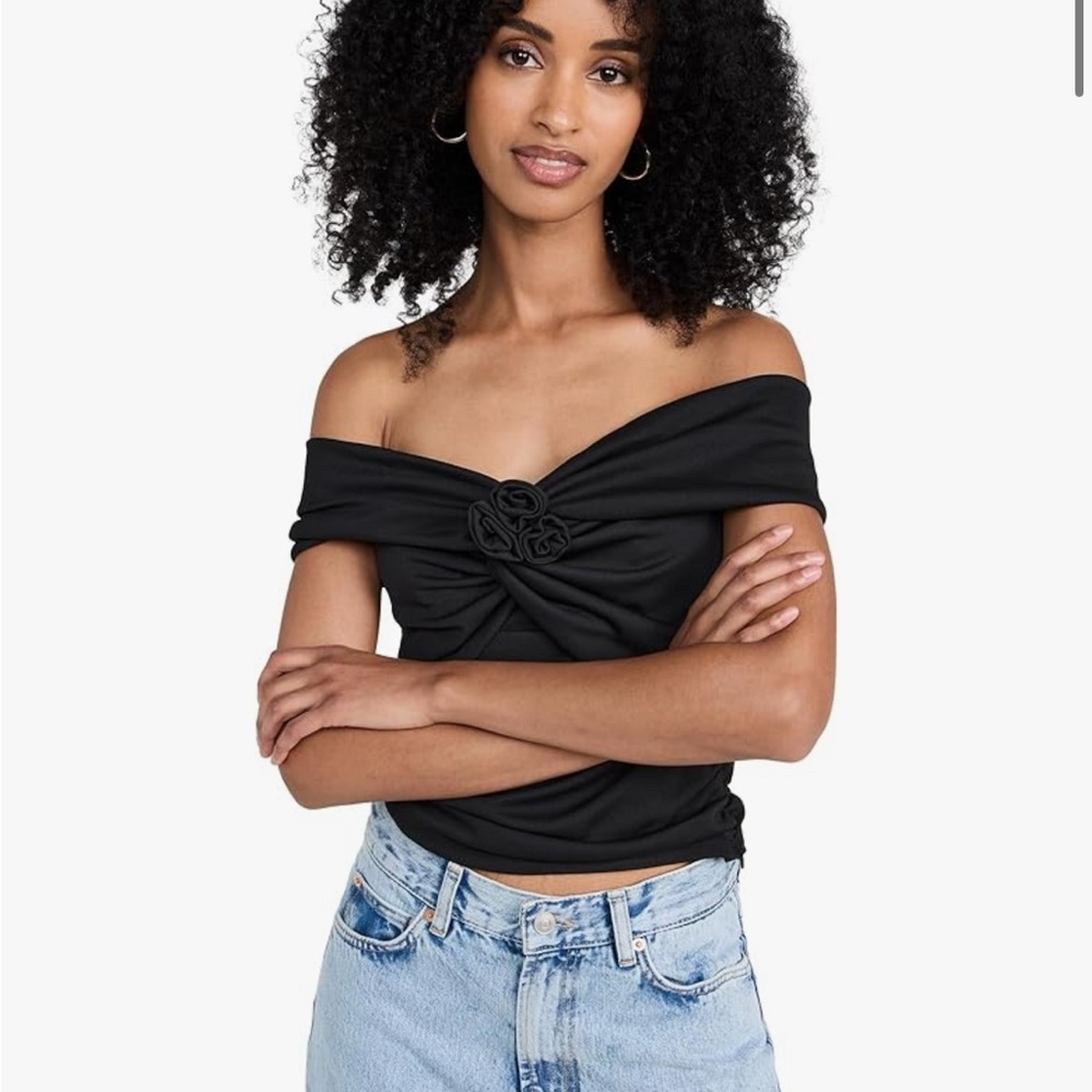 Wayf Elegant Black Off-Shoulder Top
